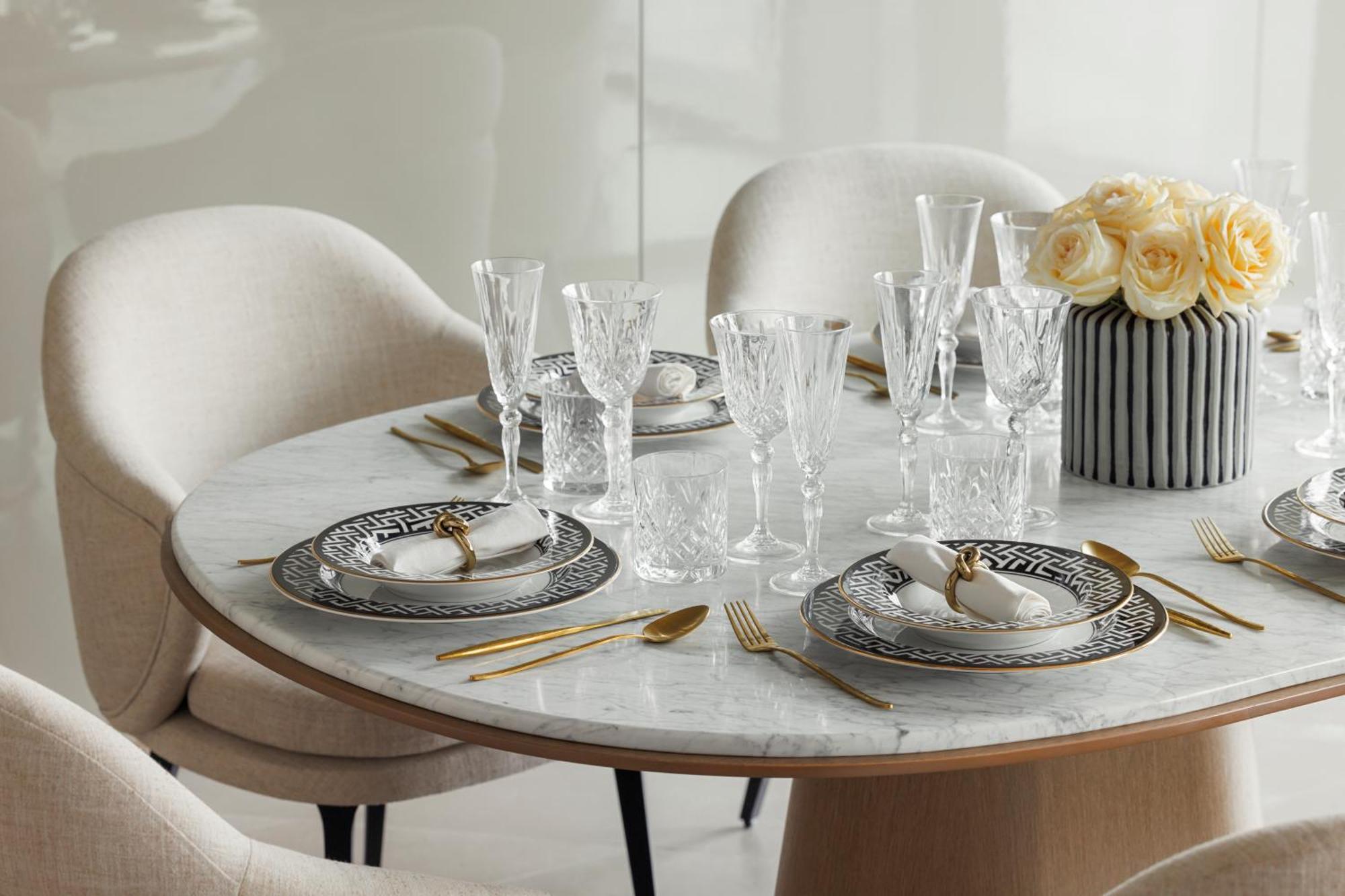 One&Only One Za'Abeel Hotel Дубай Екстериор снимка Tableware